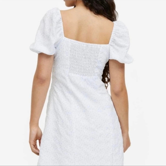 H&M White Puff Sleeve Floral Mini Dress - Picture 2 of 9